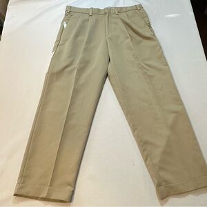 Dockers Golf Pants 34x30 NWT Khaki